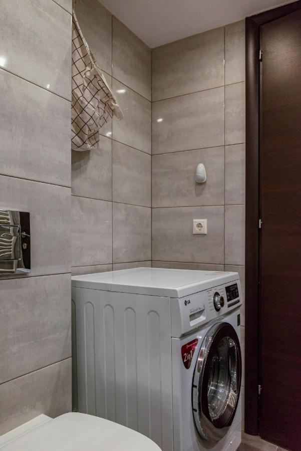 Lykabettus Gem With Yard And Parking Apartment เอเธนส์ ภายนอก รูปภาพ